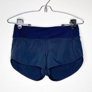 Lululemon Speed-Up Mid-Rise Navy Blue Shorts size 6